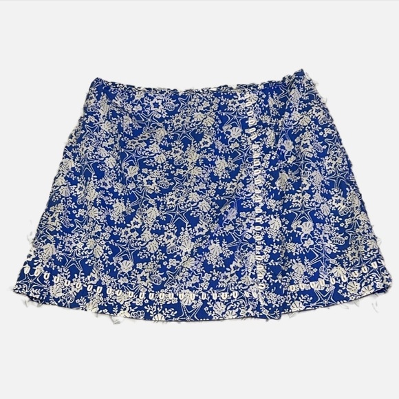 Lilly Pulitzer Dresses & Skirts - Lilly Pulitzer Blue and White Aquatic Michelina Mini Skort
